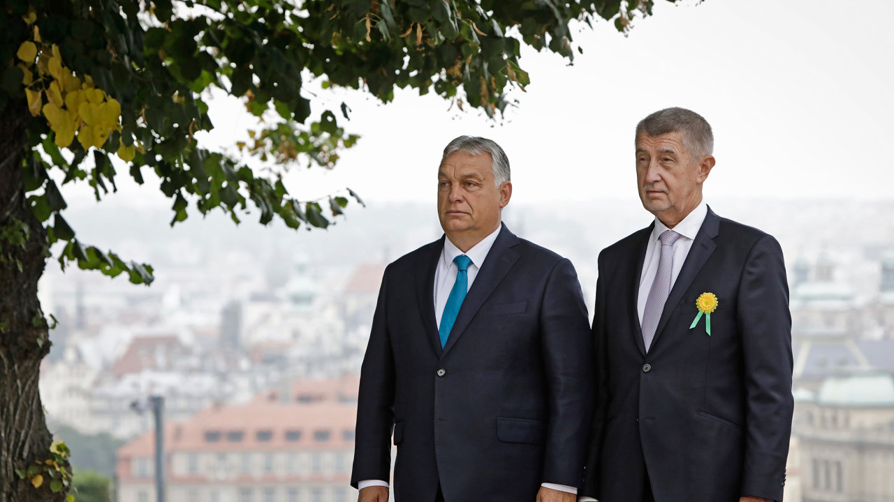 Premiér Andrej Babiš přijal maďarského premiéra Viktora Orbána v Kramářově vile. Pak se oba politici přesunuli do Ústí nad Labem.