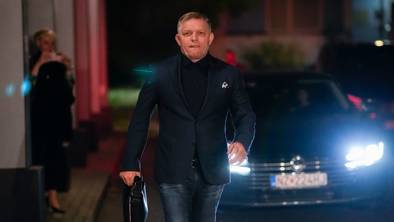 Former Prime Minister Robert Fico arrives to his party's headquarters after polling stations closed for an early parliamentary election, in Bratislava, Slovakia, Saturday, Sept. 30, 2023.