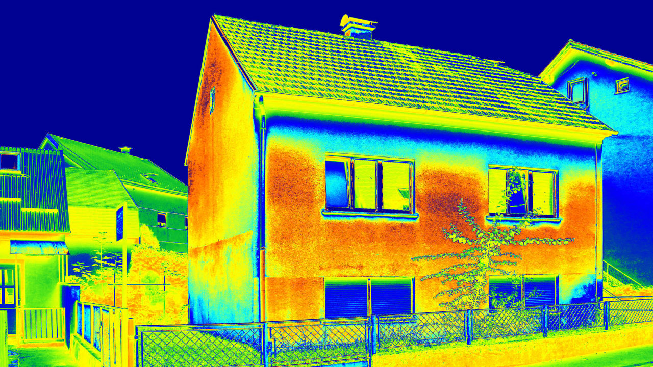 Z programu Nová zelená úsporám mohou lidé získat dotaci ve výši až 450 tisíc korun na výstavbu rodinného domu s velmi nízkou energetickou nároèností.