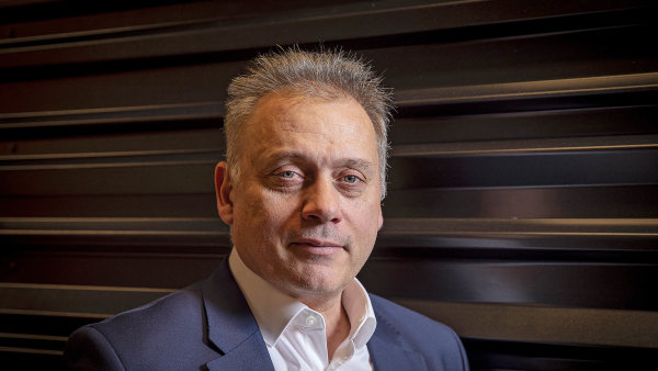 Pavel Dole�al ��k�, �e investor�m nab�zej� fondy, jejich� hodnota a�v�konnost...