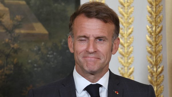 Bude to na jiných. Francouzský prezident Macron napřesrok skončí, ve svém...