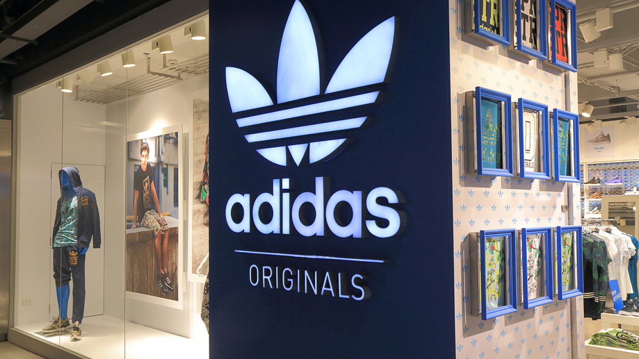 Prodejna Adidas v Bangkoku - Ilustran foto