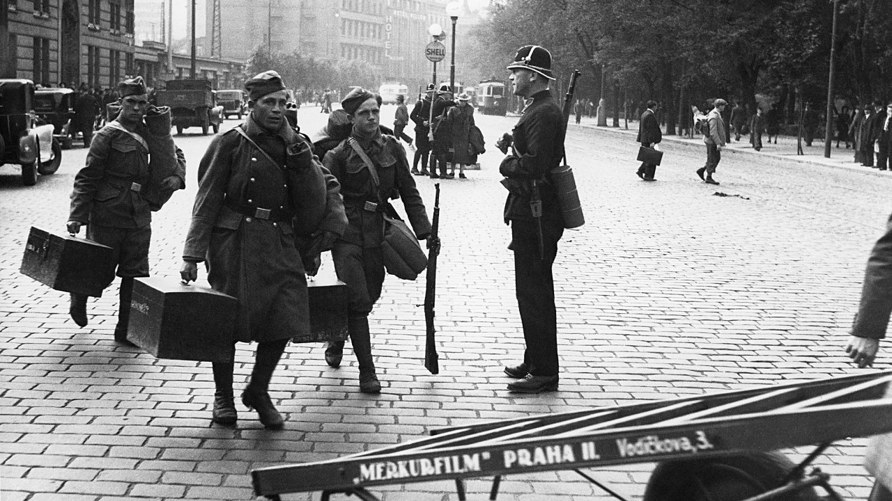veobecn mobilizace v Praze, 24. z 1938