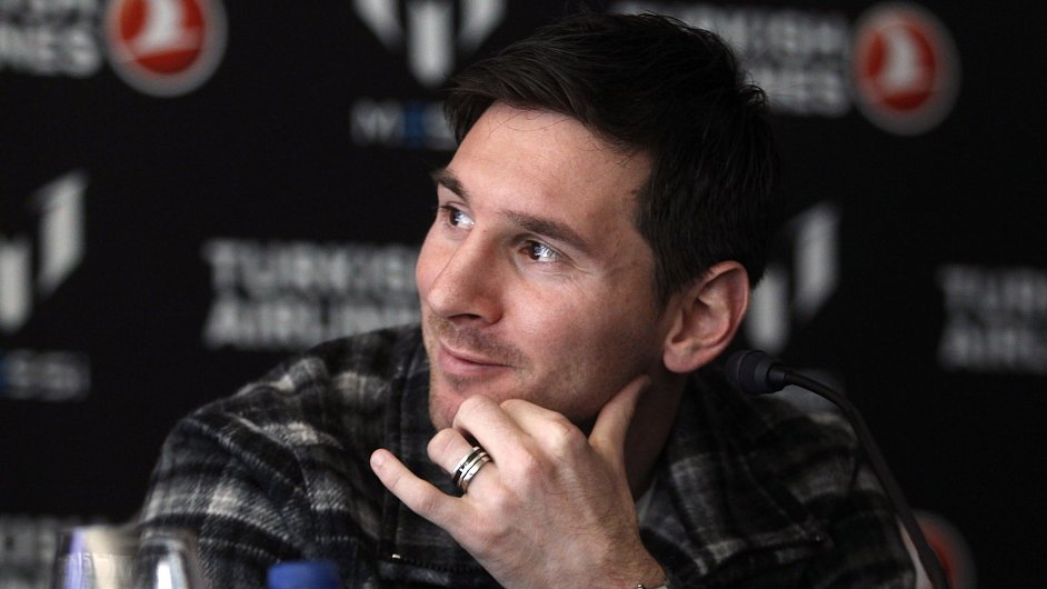 Lionel Messi na tiskov konferenci v Barcelon