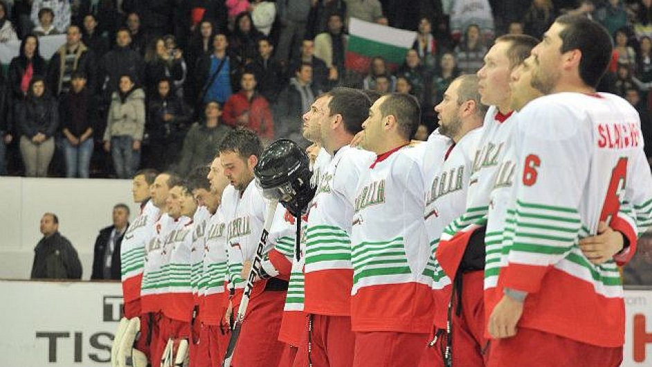 Bulharsk seniorsk reprezentace, pt stanice v esku se na velk hokej chystajcch bulharskch junior