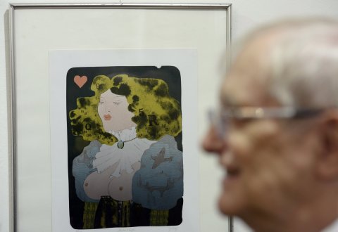 Snímek z výstavy Suchého a Šlitra v galerii Hollar.