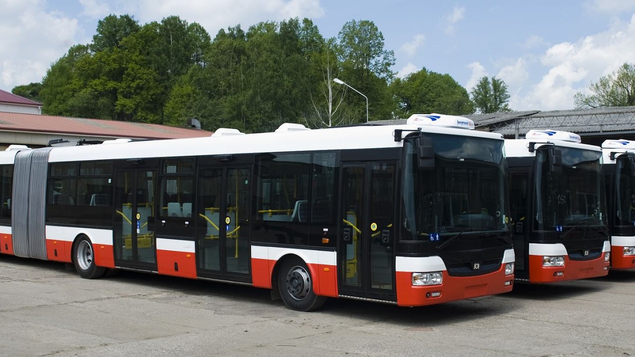 Autobusy MHD - ilustraèní foto
