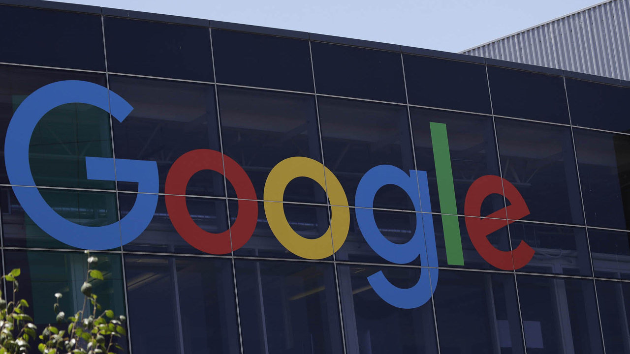 Internetový gigant Google už naznaèil, že proti nové smìrnici EU chystá protiopatøení.