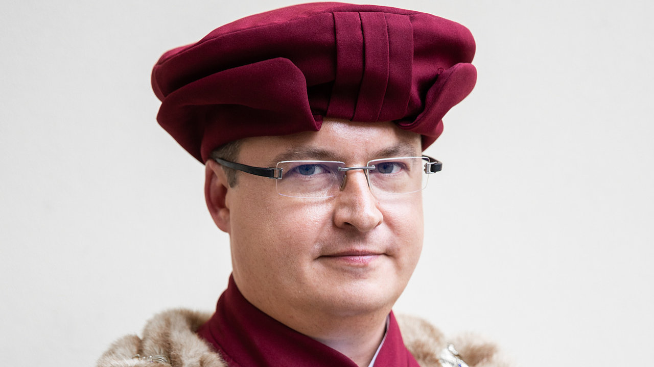 Aleksandr Kljunikov, rektor Vysok koly podnikn a prva (VPP)