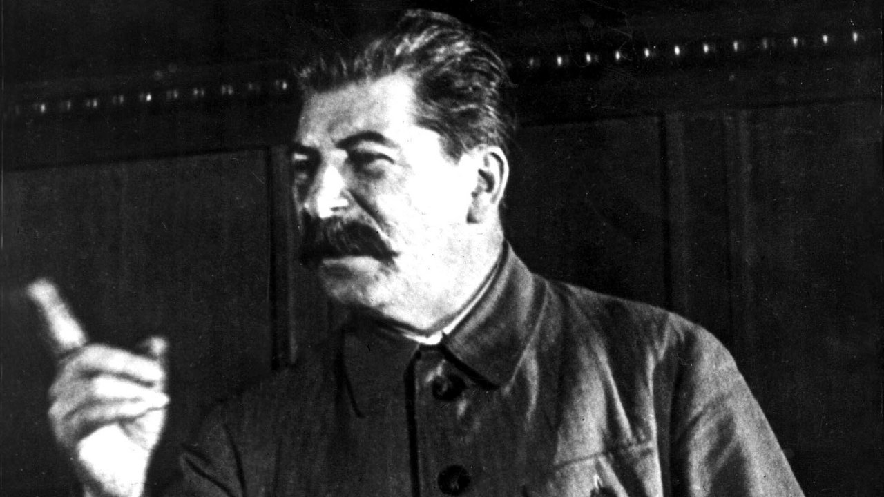 Řekli jste si o to. Josif Vissarionovič Stalin využil při sovětském mocenském převzetí Podkarpatska i neprozřetelného výroku československého prezidenta Edvarda Beneše.