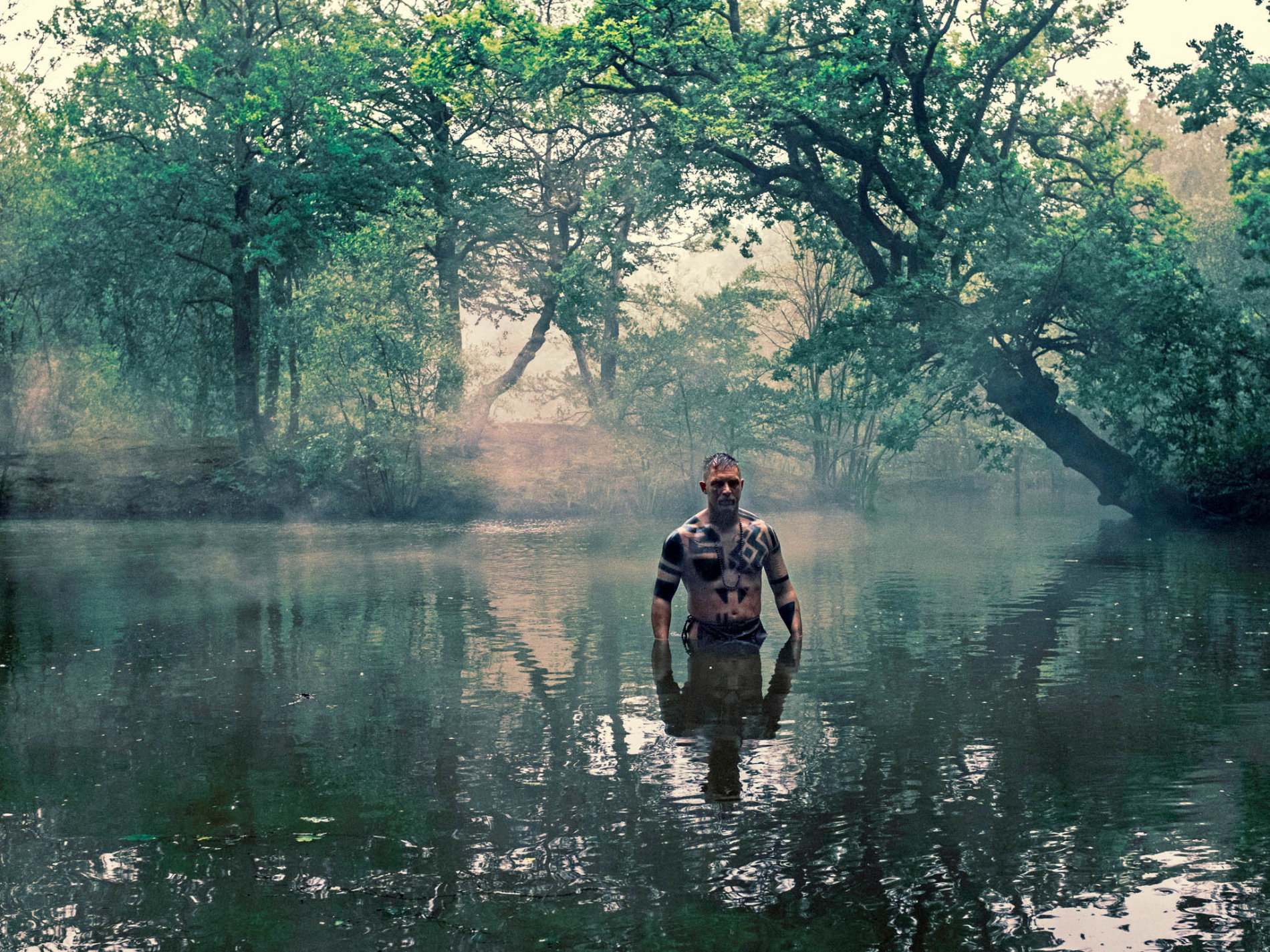 V temném seriálu z 19. století Taboo Tom Hardy hraje hlavní roli. Seriál zároveň produkoval a napsal k němu i scénář. (Foto: archiv HBO) jarvis_593f34f8498e5f1e17f1a6de.jpeg