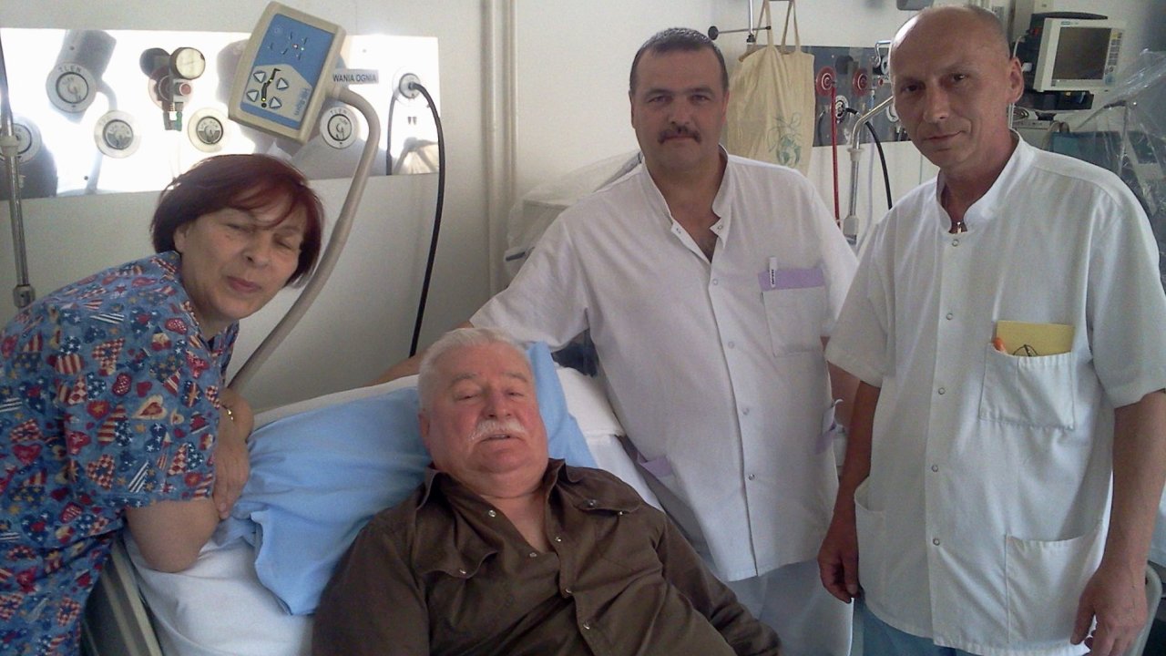 Lech Walesa v gdask nemocnici
