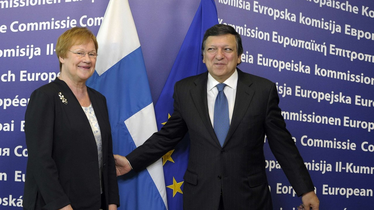 Finska prezidentka Tarja Halonenov a pedseda Evropsk komise J.M. Barroso