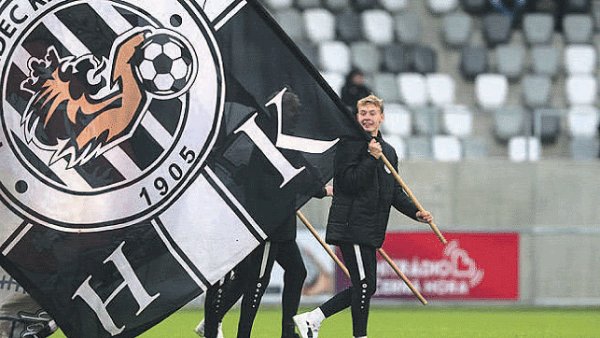 Královéhradecký fotbal koupí firma kolem Nedvěda