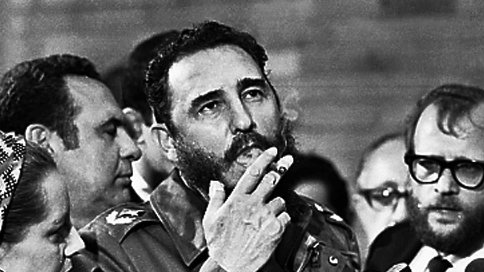 Fidel Castro, 1975