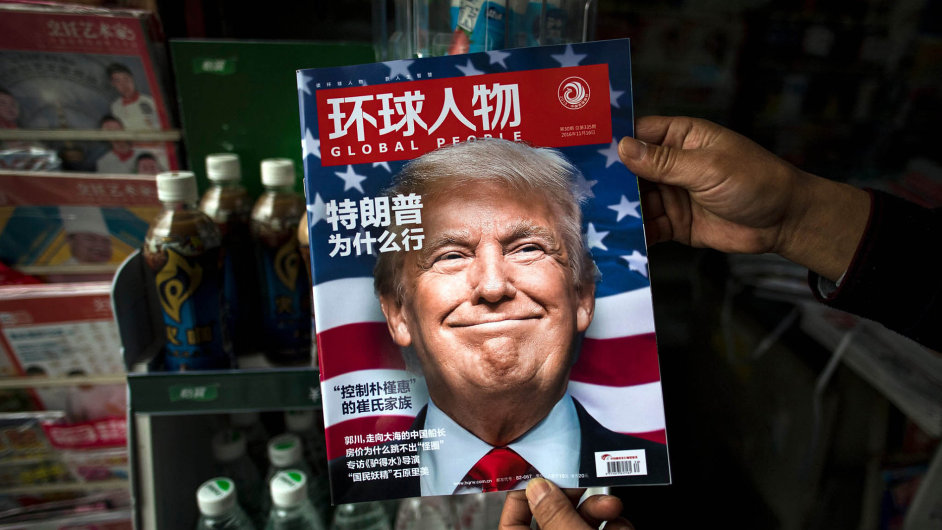 Donald Trump naoblce asopisu Global People, kter vydv nakladatelstv Komunistick strany ny.