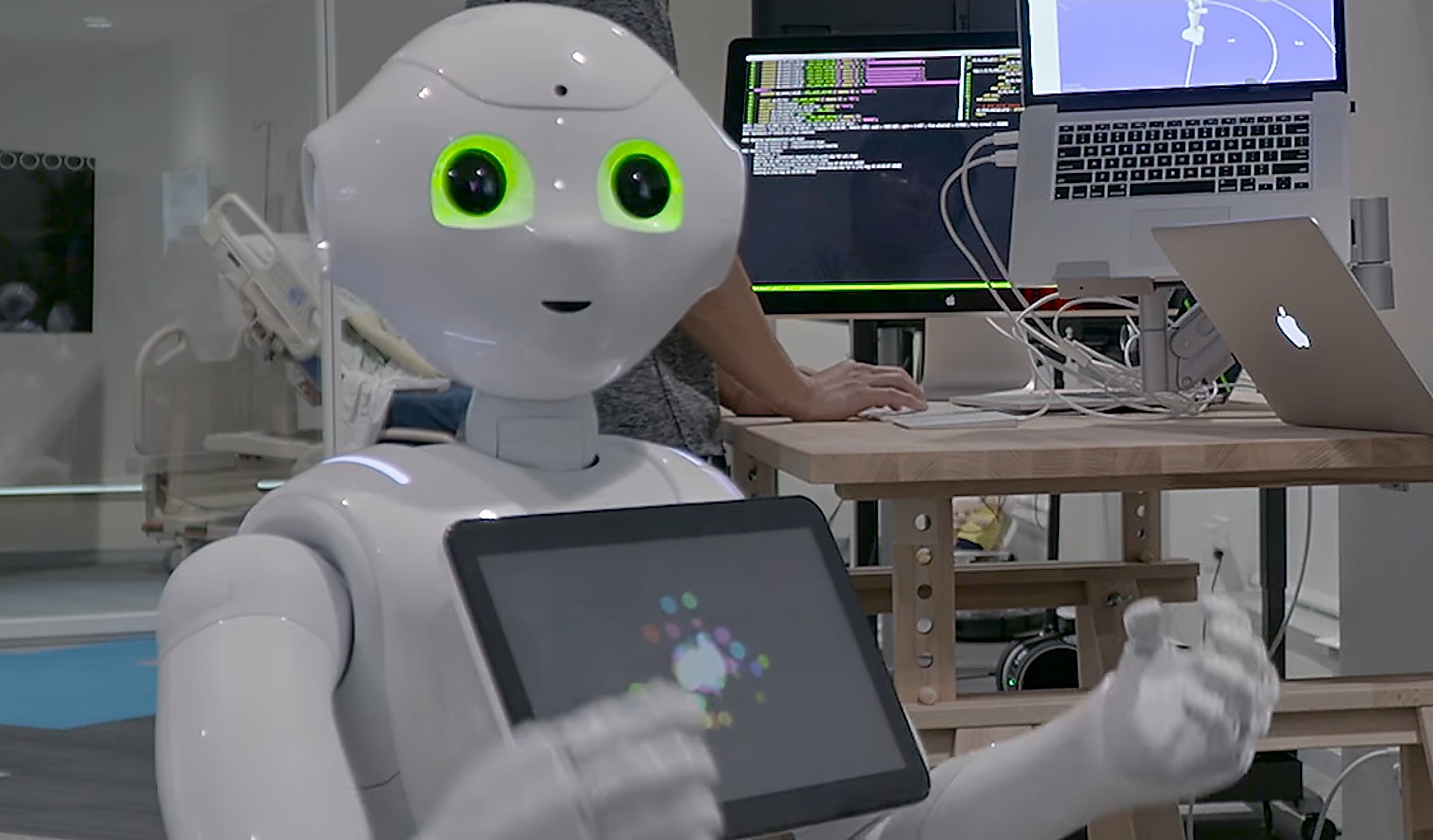 Робот искусственный интеллект говорящий. Робот онколог диагност IBM Watson. Робот Ватсон. Суперкомпьютер IBM Watson. Онколог-диагност (IBM Watson).