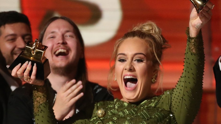 Zpvaka Adele promnila vech pt nominac na Grammy.