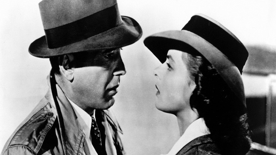 Humphrey Bogart a Ingrid Bergmanov v jedn z nejslavnjch scn v djinch filmu.