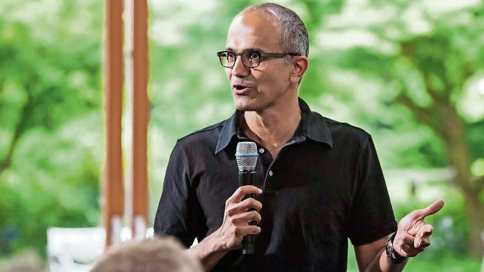 Ind Satya Nadella je teprve tøetím generálním øeditelem Microsoftu za jeho témìø ètyøicetiletou historii.