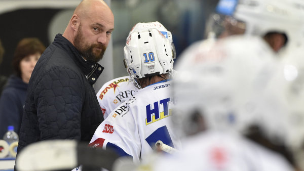 Libor Zábranský je majitelem, generálním manažerem i trenérem Komety Brno