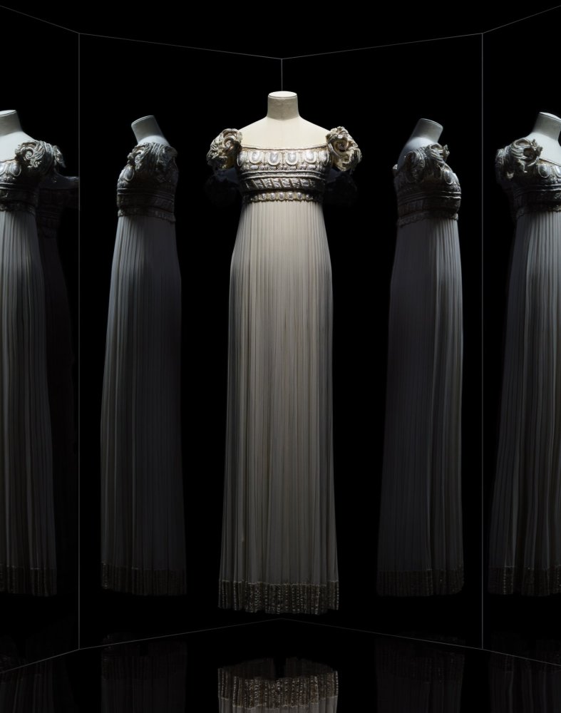 DIOR ROBE PALLADIO CREDITS PHOTO NICHOLAS ALAN COPE