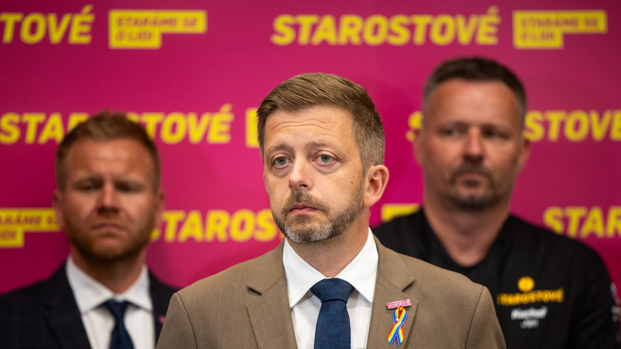 Vt Rakuan, politik, STAN