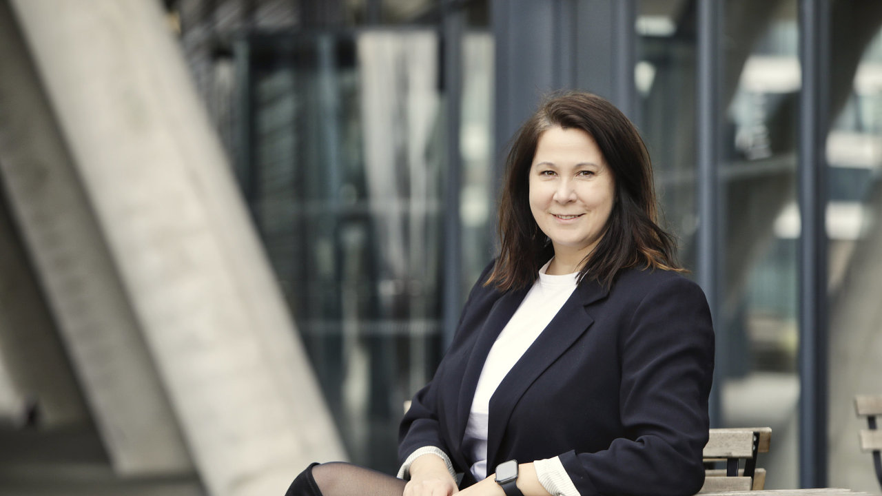 L�dr by m�l m�t odvahu b�t neobl�ben�, ��k� kou�ka a zakladatelka NLPmind Andrea Duda�ko. Firm�m pom�h� rozv�jet modern� leadership nebo zvy�ovat zodpov�dnost jejich zam�stnanc�.