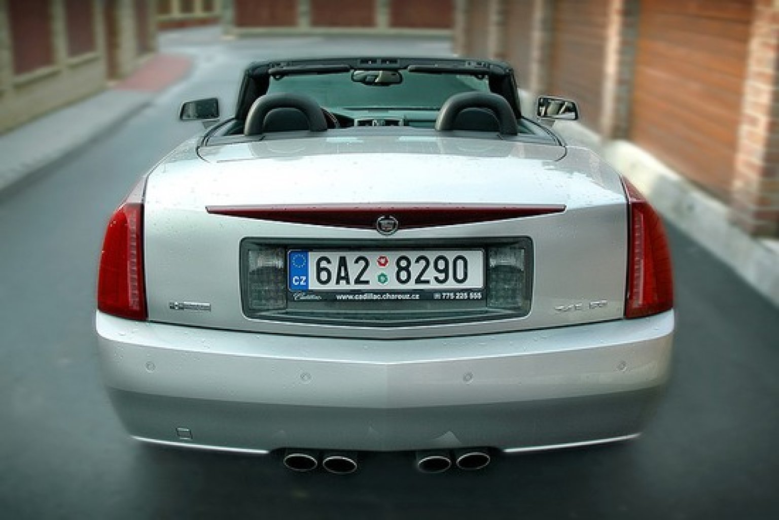 cadillac-xlr-5__550x367_.jpg Cadillac XLR