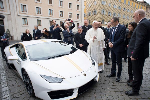 Pape�, Lamborghini