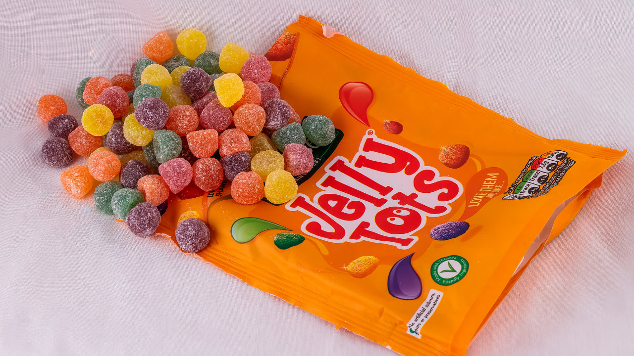 Nestl pesouv produkci nkterch cukrovinek z Britnie do stedn a vchodn Evropy. V esku se budou vyrbt napklad bonbony Jelly Tots.