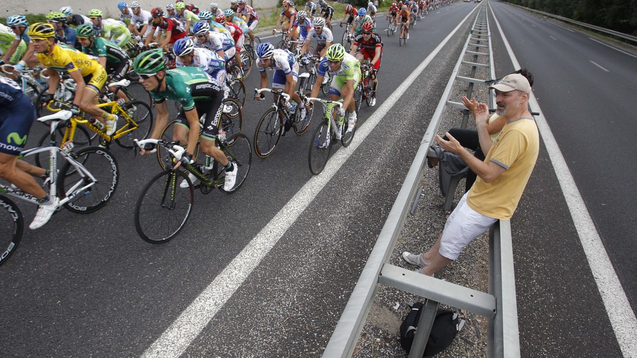 Cyklist na Tour de France 2011.