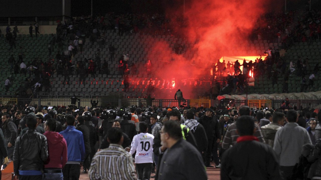 Vtrnosti po fotbalovm zpase v Egypt