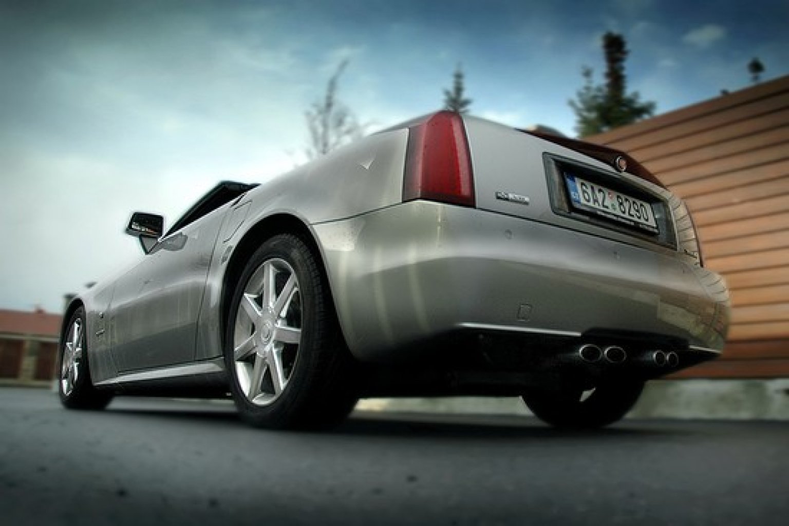 cadillac-xlr-6__550x367_.jpg Cadillac XLR