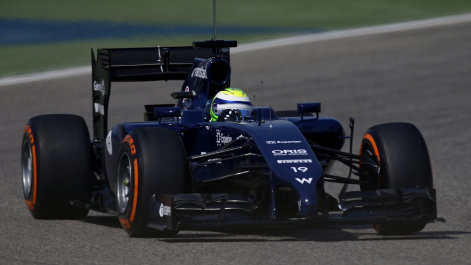 Felipe Massa na Williamsu pi pedsezonnch testech v Bahrajnu