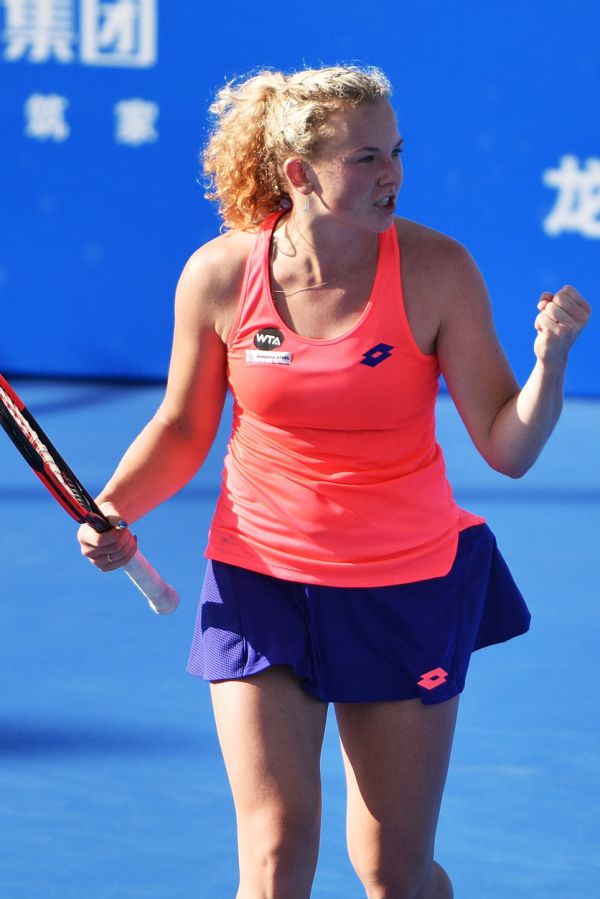 Par&aacute;dn&iacute; j&iacute;zda Kate�iny Siniakov&eacute; &uacute;vodn&iacute;m turnajem sezony nekon�&iacute;.