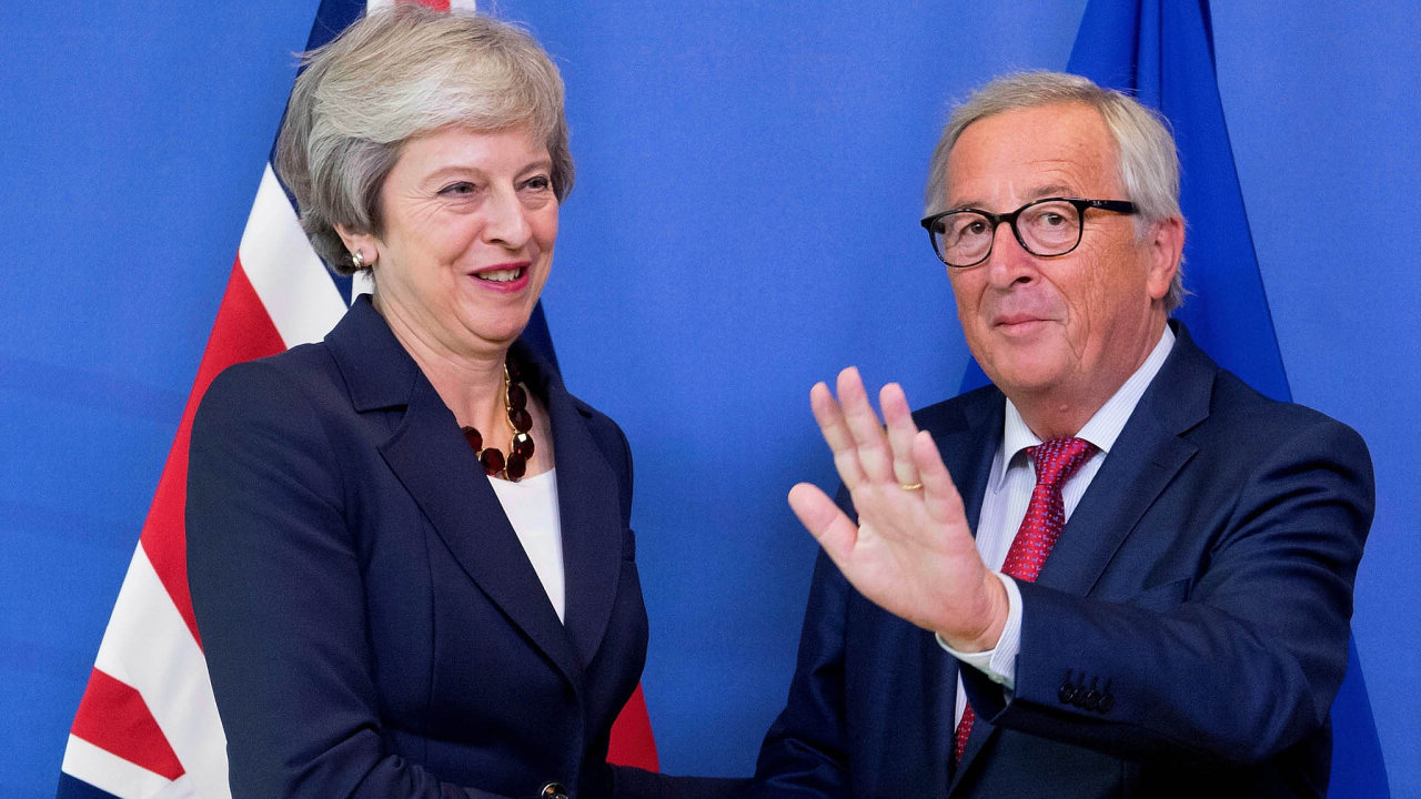 Vestedu veer britsk premirka Theresa Mayov hovoila se fem Evropsk komise Jeanem-Claudem Junckerem o detailech budoucch vztah Britnie a EU.