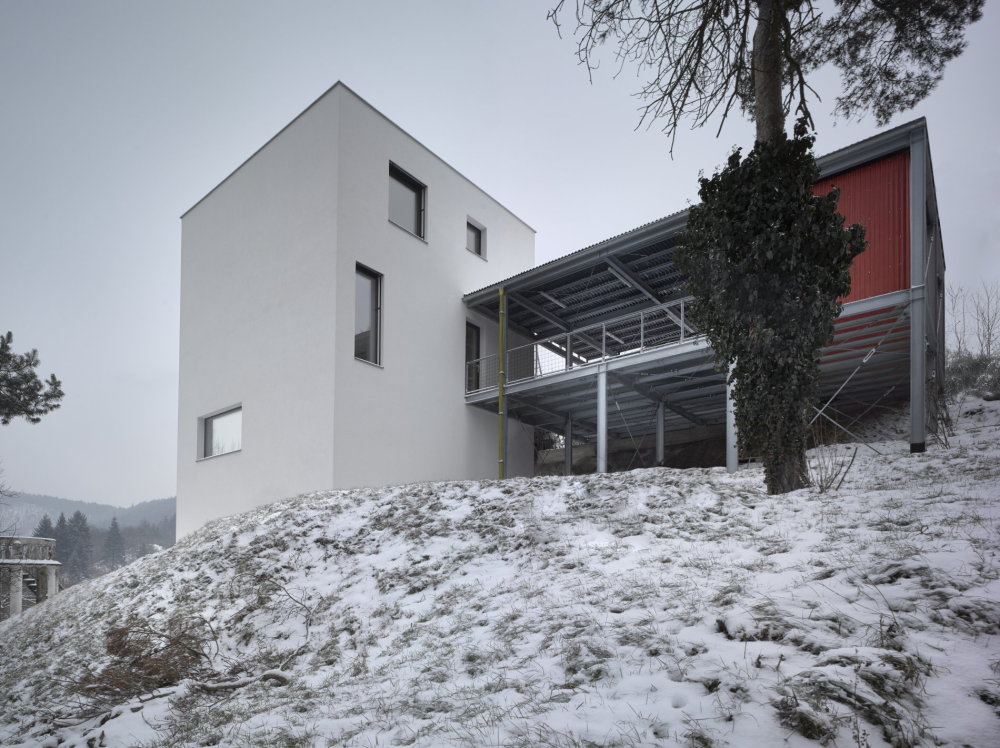 Rodinný dům ve Všenorech / Stempel & Tesař architekti (2016)