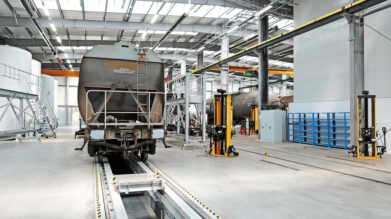 Firma Ryko otevøela do Dìèínì opravnu s kapacitou cca 2000 železnièních vagonù roènì