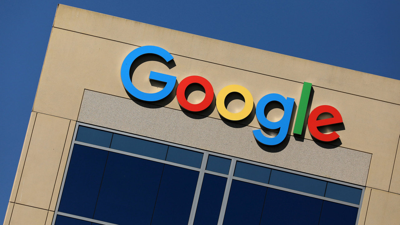 Google uzavel s nejvt nskou internetovou spolenost Tencent dohodu o sdlen patent  Ilustran foto.