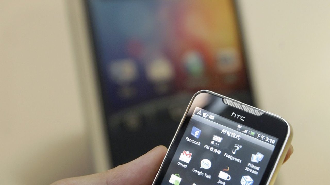 HTC smartphone Legend