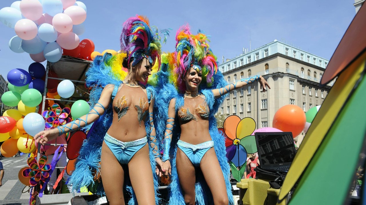Barvy vldnou prvodu Prague Pride