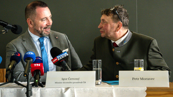 Igor �erven�, ministr �ivotn�ho prost�ed�, politik, Petr Moravec, �editel,...