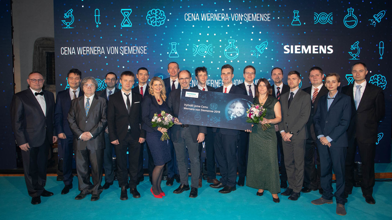 Nejlepší studenti, mladí vìdci a pedagogové získali Ceny Wernera von Siemense.