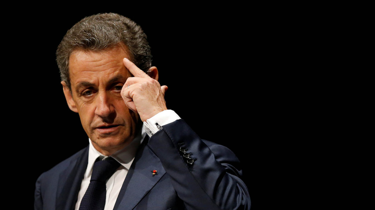 Chce bt opt prezidentem. Primrky Republikn se konaj u kekonci listopadu. Sarkozy tak nem pli asu na to, aby pesvdil volie, e na to m.