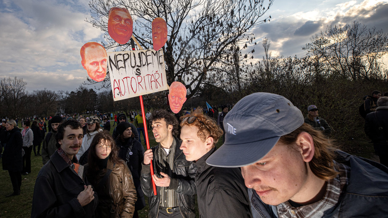 Demonstrace na Letn� 2026