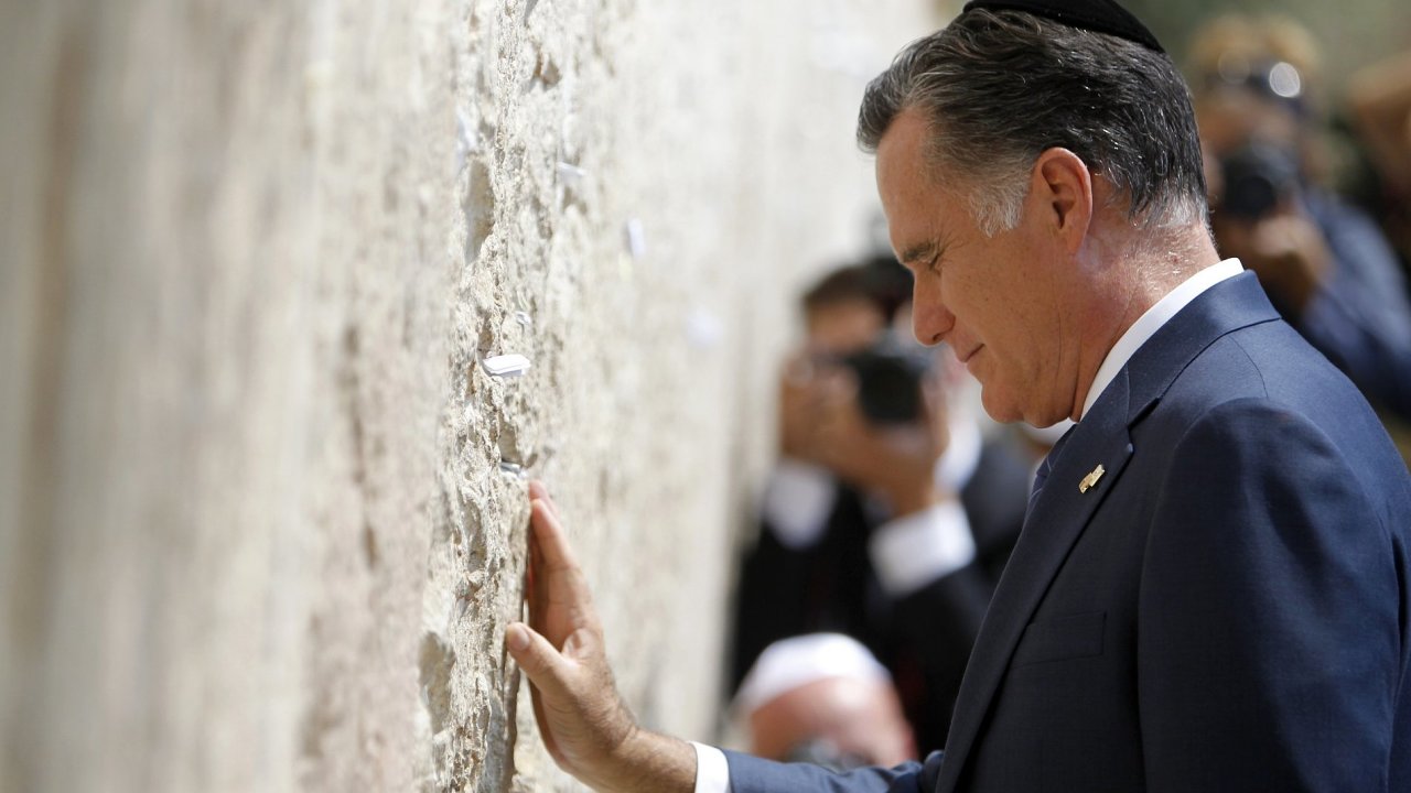 Mitt Romney u Zdi nk