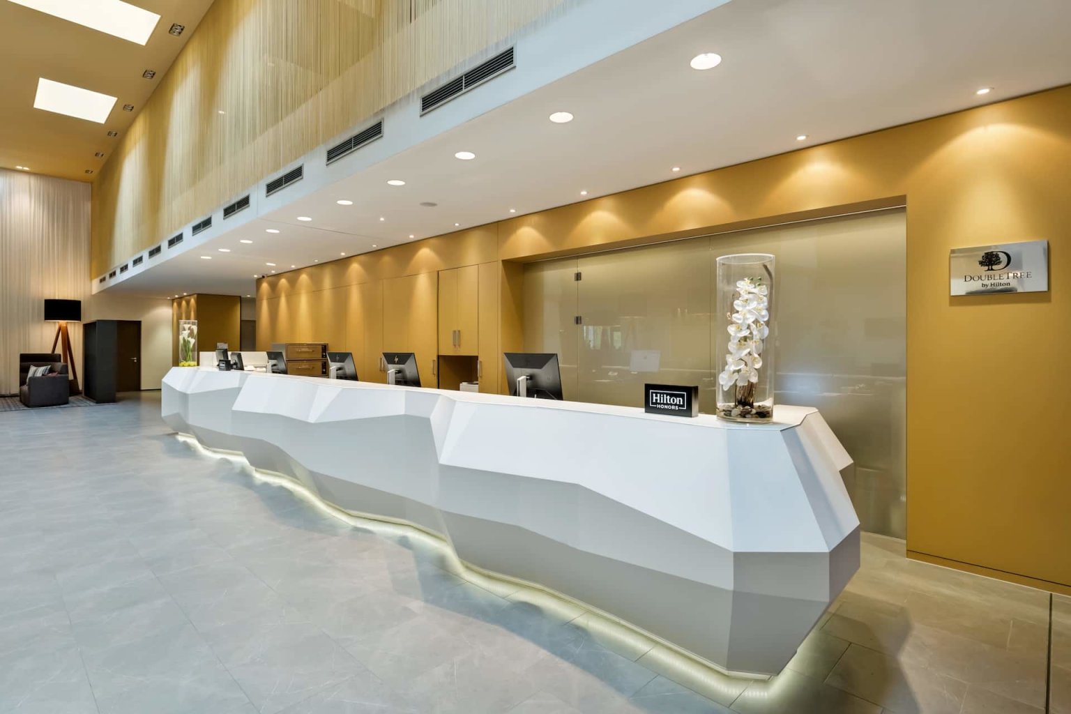 lobby reception dt vienna (Foto: komerční článek) lobby reception dt vienna