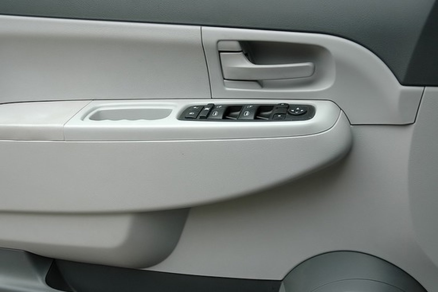 jeep_cherokee_25__550x367_.jpg