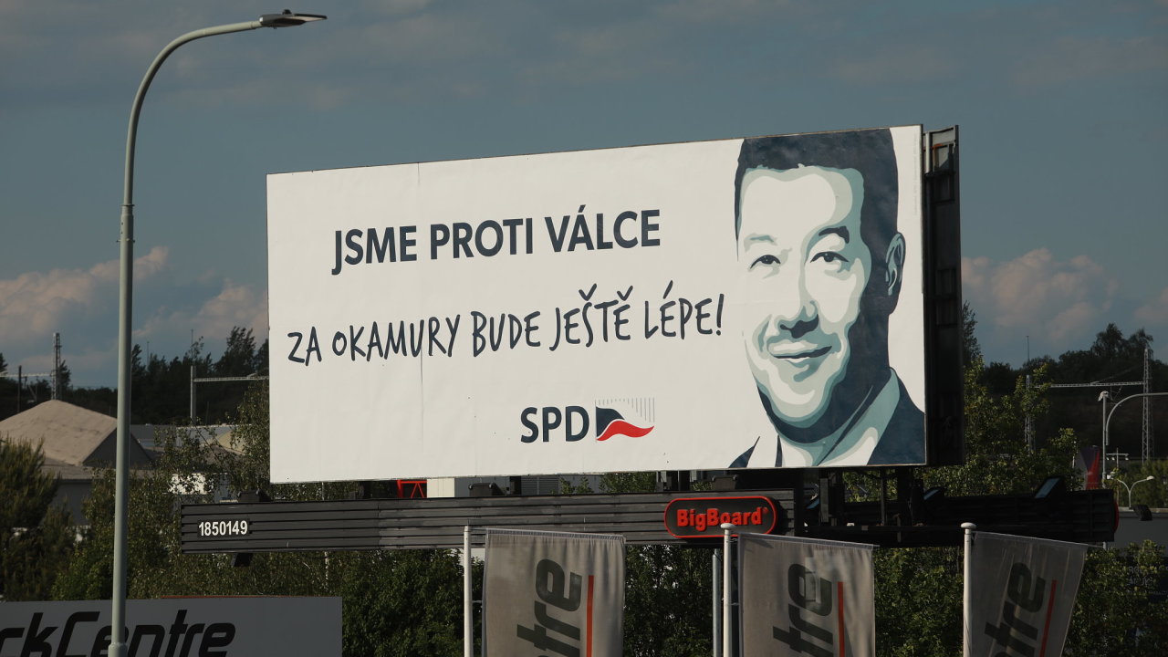 Billboard, SPD, Okamura, Babiš